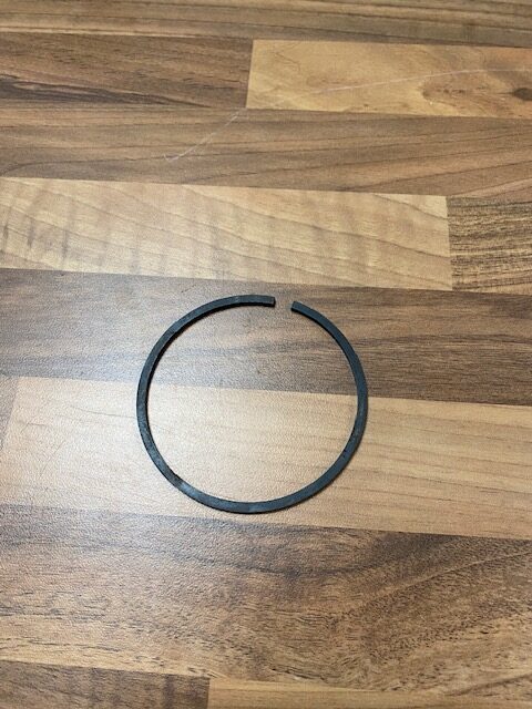 PISTON RING FOR VALVE