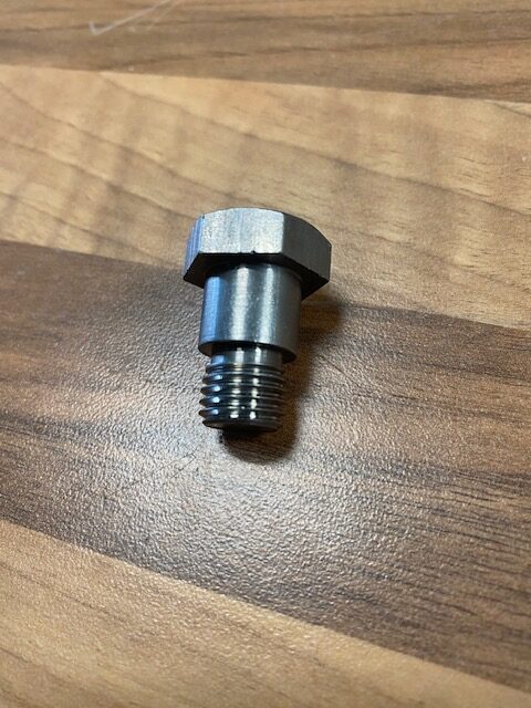 SPECIAL SCREW M12X1.5 CH19